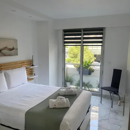 アパート Superbe Carre Delfino Port De ニース