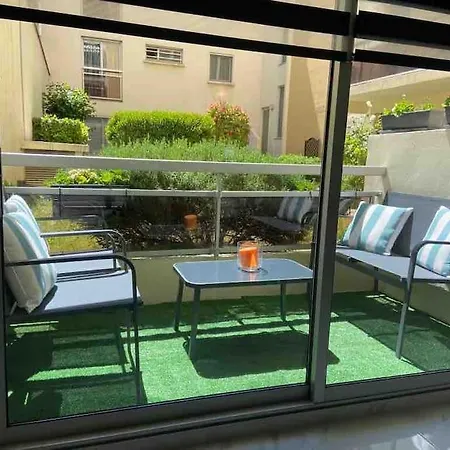 Appartement Superbe Carre Delfino Port De Nice